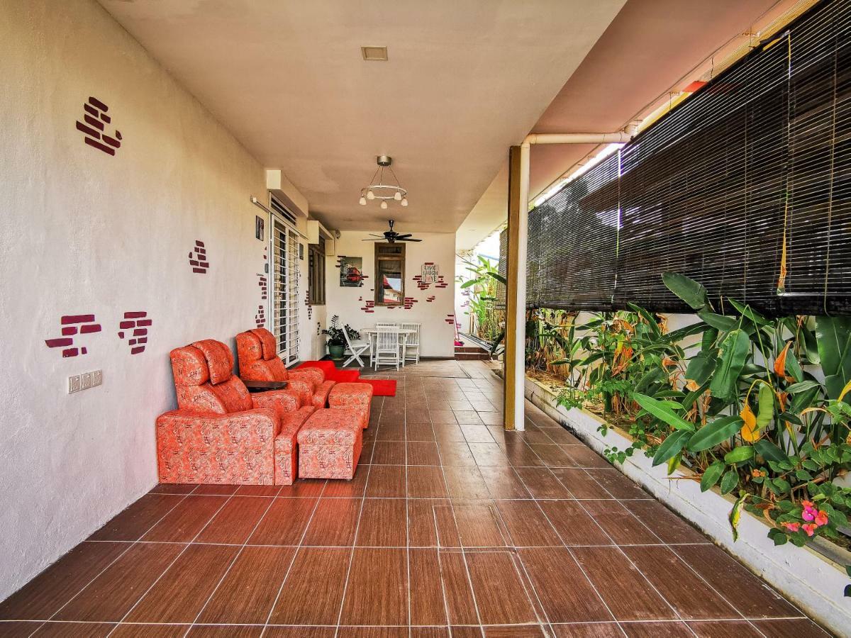 Natol Homestay - London كوشنج المظهر الخارجي الصورة